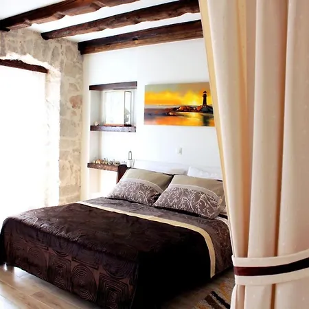 And Dalibor Apartment Betina (Sibenik-Knin)