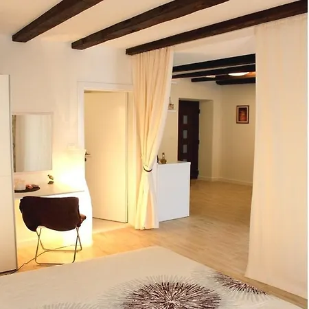 Apartment And Dalibor