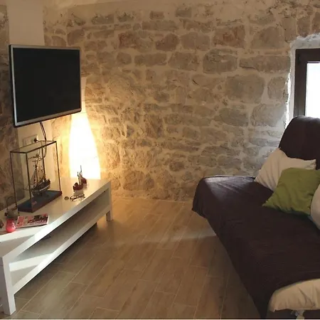 And Dalibor Betina (Sibenik-Knin)