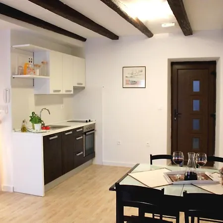 And Dalibor Apartment *