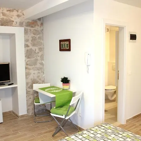 And Dalibor * Betina (Sibenik-Knin)