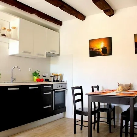 Apartment And Dalibor *